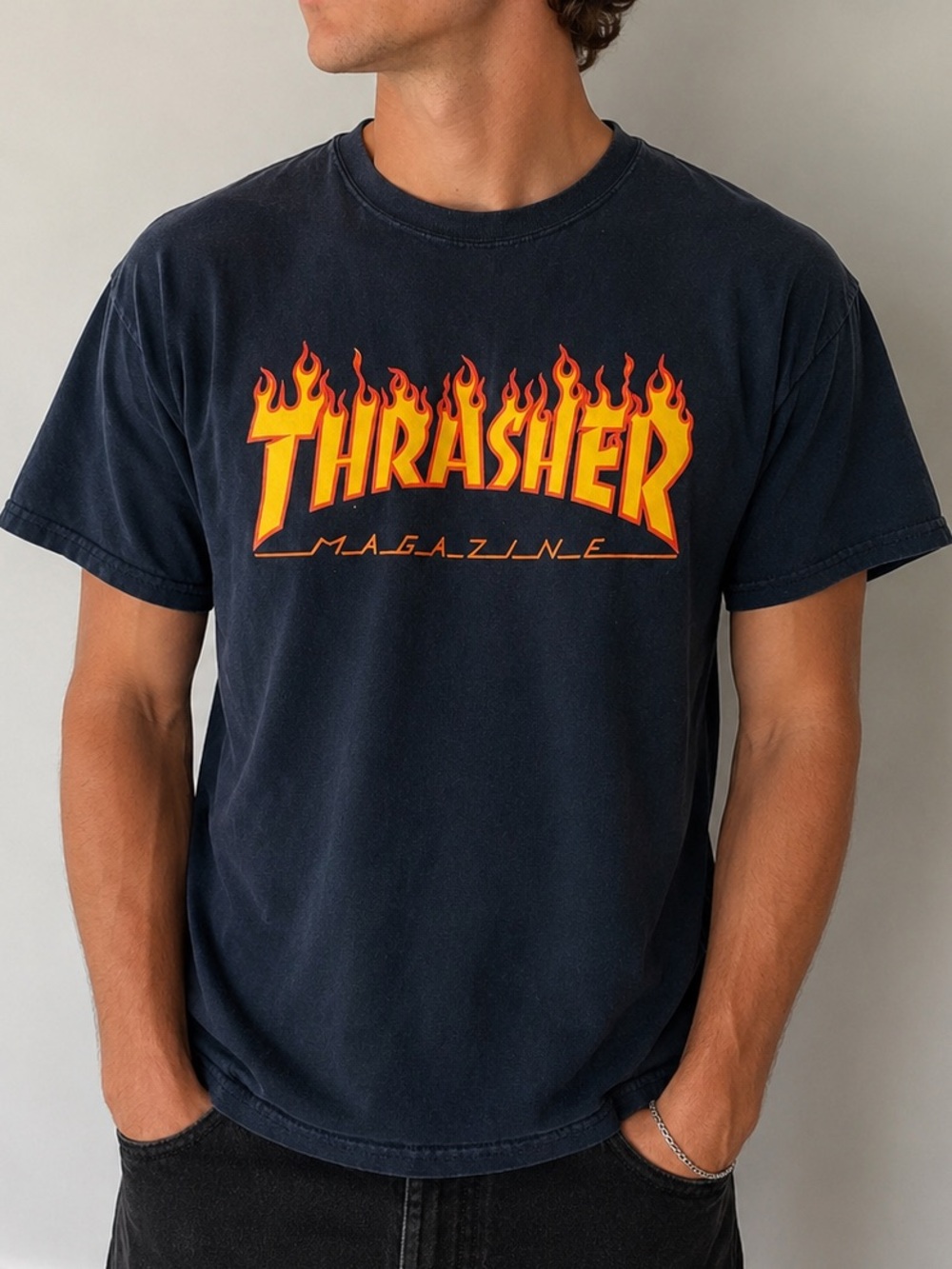 Thrasher Magazine Flame Logo T-Shirt Size Small Black